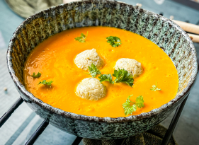 Batátový krém s bezlepkovými sýrovými knedlíčky