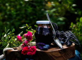 Borůvkový džem s levandulí