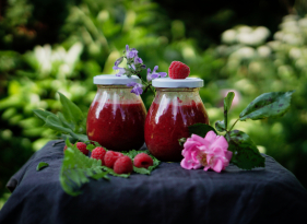 Malinový džem s nádechem kokosu