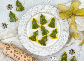 Slepované stromečky z mandlové mouky