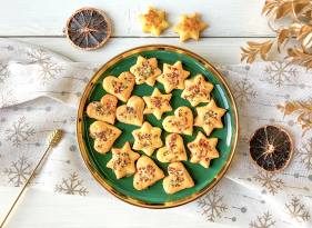 Bezlepkové tvarohové „cukroví“ na slano